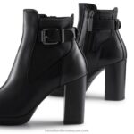 ⁦alititude dryleks: منصة تشيلسي التمهيد 8840R262 أسود نحيف Russell And Bromley⁩ - الصورة ⁦3⁩
