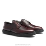 ⁦أوبورتو هاي-شاين ديربي 8840R599 أحمر رجال Russell And Bromley⁩ - الصورة ⁦2⁩