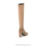⁦العسل منصة عالية تمتد الركبة عالية 8840R354 اللون البيج نحيف Russell And Bromley⁩ - الصورة ⁦3⁩