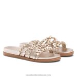 ⁦بغل مزين فاخر 8840R405 ذهب نحيف Russell And Bromley⁩ - الصورة ⁦2⁩
