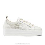 حذاء بوردووك دانتيل 8840R78 أبيض نحيف Russell And Bromley