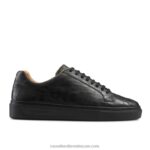 حذاء رياضي بأربطة 8840R449 أسود رجال Russell And Bromley