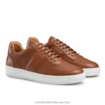 ⁦حذاء رياضي برقبة دائرية من أكسفورد 8840R478 بني رجال Russell And Bromley⁩ - الصورة ⁦2⁩