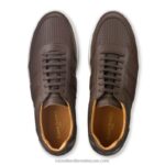 ⁦حذاء رياضي برقبة دائرية من أكسفورد 8840R474 بني رجال Russell And Bromley⁩ - الصورة ⁦3⁩