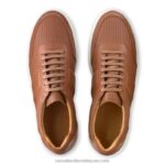 ⁦حذاء رياضي برقبة دائرية من أكسفورد 8840R478 بني رجال Russell And Bromley⁩ - الصورة ⁦3⁩