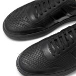 ⁦حذاء رياضي برقبة دائرية من أكسفورد 8840R468 أسود رجال Russell And Bromley⁩ - الصورة ⁦4⁩