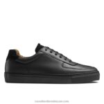 حذاء رياضي خارجي برباط 8840R443 أسود رجال Russell And Bromley