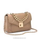 ⁦حقيبة كروسبودي صغيرة من Quiltpuff midi 8840R674 اللون البيجRussell And Bromley⁩ - الصورة ⁦2⁩