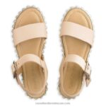 ⁦صندل بيرلجام من جزئين 8840R386 حيادي نحيف Russell And Bromley⁩ - الصورة ⁦3⁩