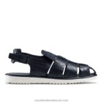صندل سان كونو بإبزيم مغلق من الأمام 8840R530 القوات البحرية رجال Russell And Bromley
