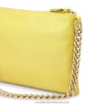 ⁦على الحقيبة الرمز البريدي سلسلة نقطة الكتف 8840R775 أصفرRussell And Bromley⁩ - الصورة ⁦4⁩