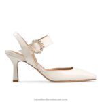قص بدقة محكمة اصبع القدم 8840R91 اللون البيج نحيف Russell And Bromley