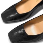 ⁦محكمة كعب مكعبات السكر 8840R128 أسود نحيف Russell And Bromley⁩ - الصورة ⁦4⁩