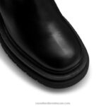 ⁦منصة مزدوجة منصة التمهيد كامدن 8840R285 أسود نحيف Russell And Bromley⁩ - الصورة ⁦3⁩
