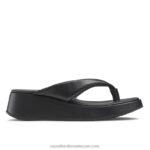 hoxton اصبع القدم صندل flatform 8840R413 أسود نحيف Russell And Bromley