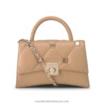 rockonrocks مسمار رفرف الكتف 8840R747 اللون البيجRussell And Bromley