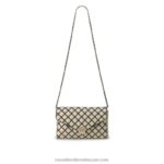 ⁦seawalk سلسلة كبيرة crossbody 8840R701 اللون البيجRussell And Bromley⁩ - الصورة ⁦3⁩